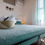 Casa Ifestou Aparthotel