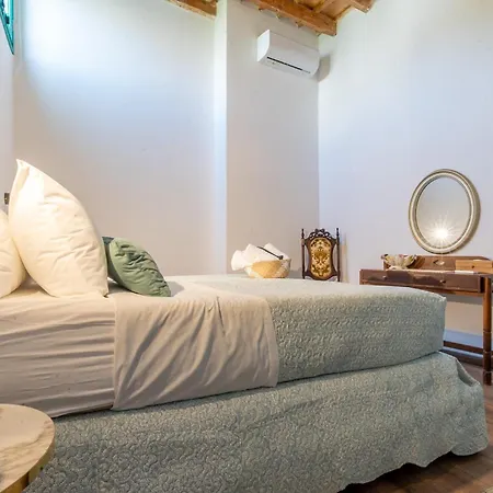 Casa Ifestou 4*