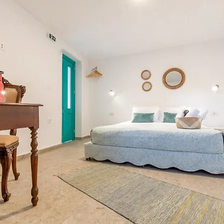 Apartahotel Casa Ifestou