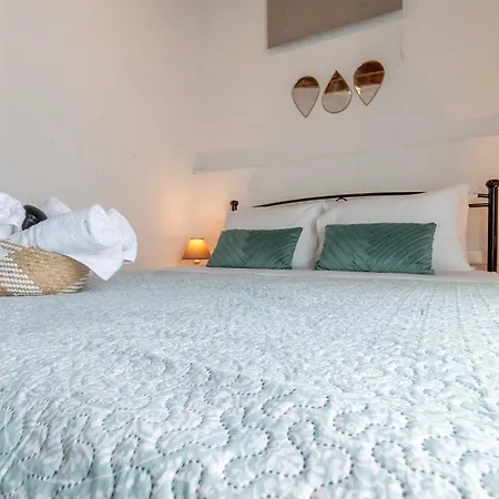 Casa Ifestou Lejlighedshotel