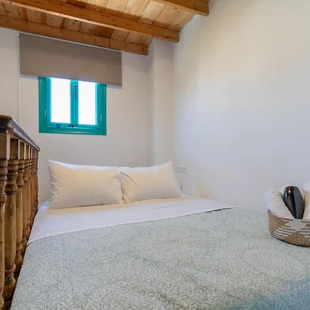 Apartahotel Casa Ifestou