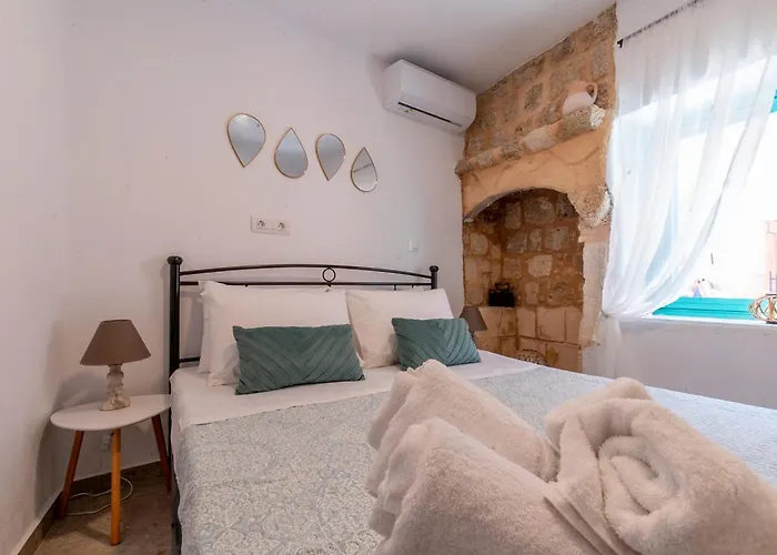 Hotel apartamentowy Casa Ifestou