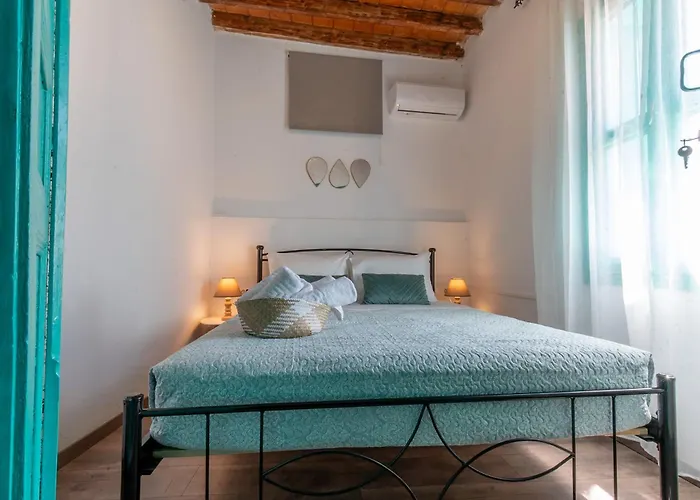 Hotel apartamentowy Casa Ifestou Rhodes City